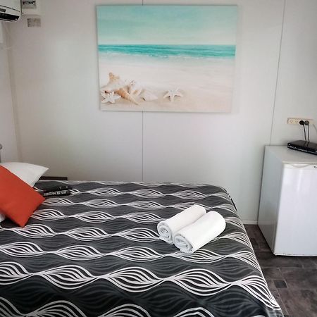Bushchooks Travellers Village Bororen الغرفة الصورة