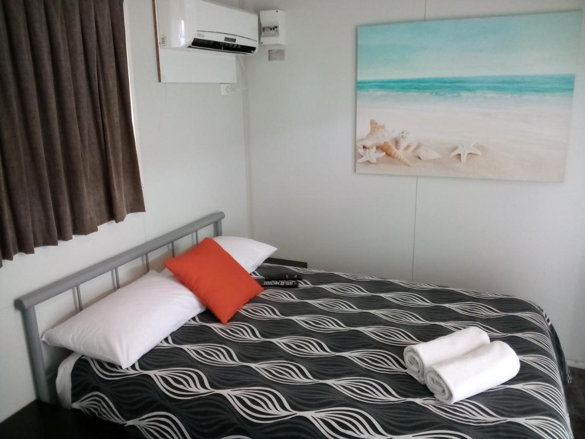 Bushchooks Travellers Village Bororen الغرفة الصورة